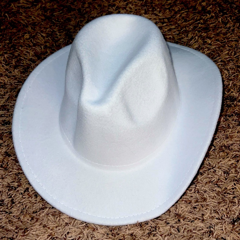 White Cowgirl Hat